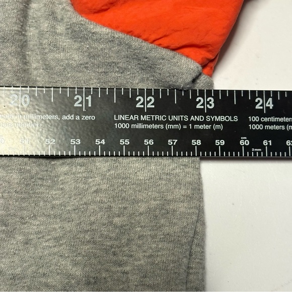 Nike Heather Gray Sweatshirt - Picture 5 of 9